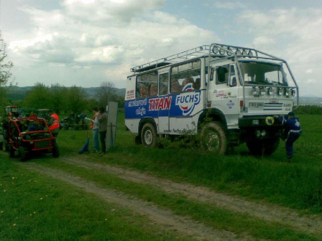 Závody traktůrků, Vyskeř 2008 > obr (4)